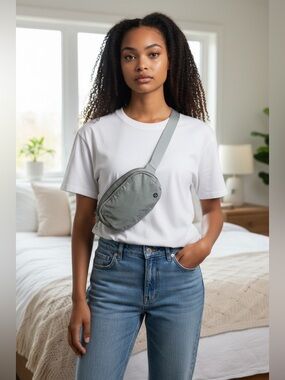 Lululemon Athletica Gray Fanny Pack Everyday Belt Bag Athletic Adjustable